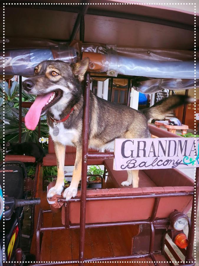 班武里府Grandmabalcony住宿加早餐旅馆 外观 照片