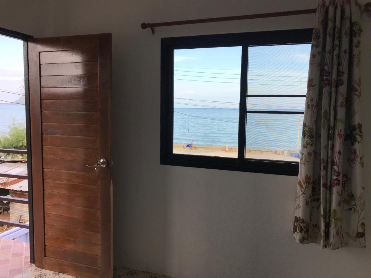 班武里府Grandmabalcony住宿加早餐旅馆 外观 照片
